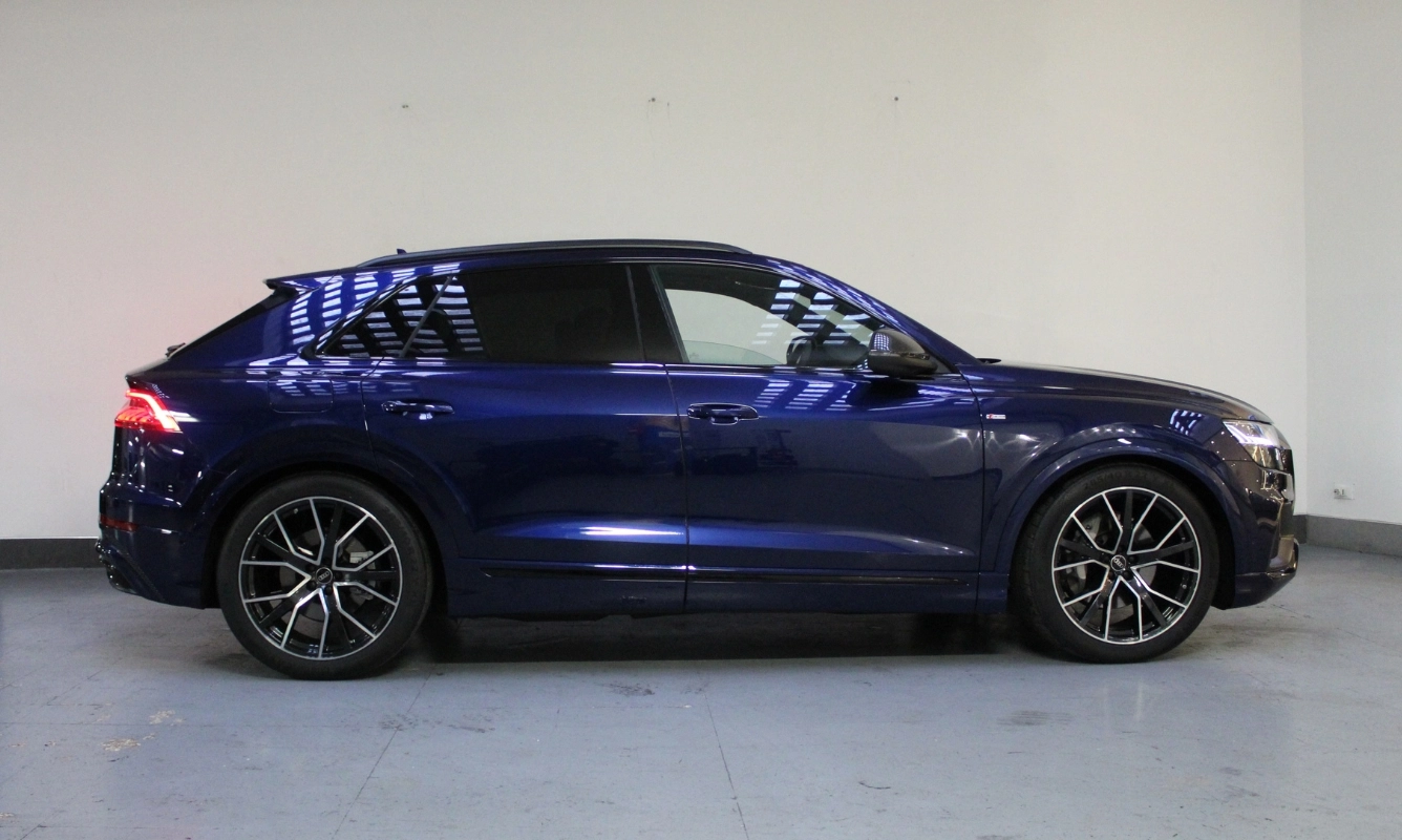 rent Audi Q8 rent Audi Q8