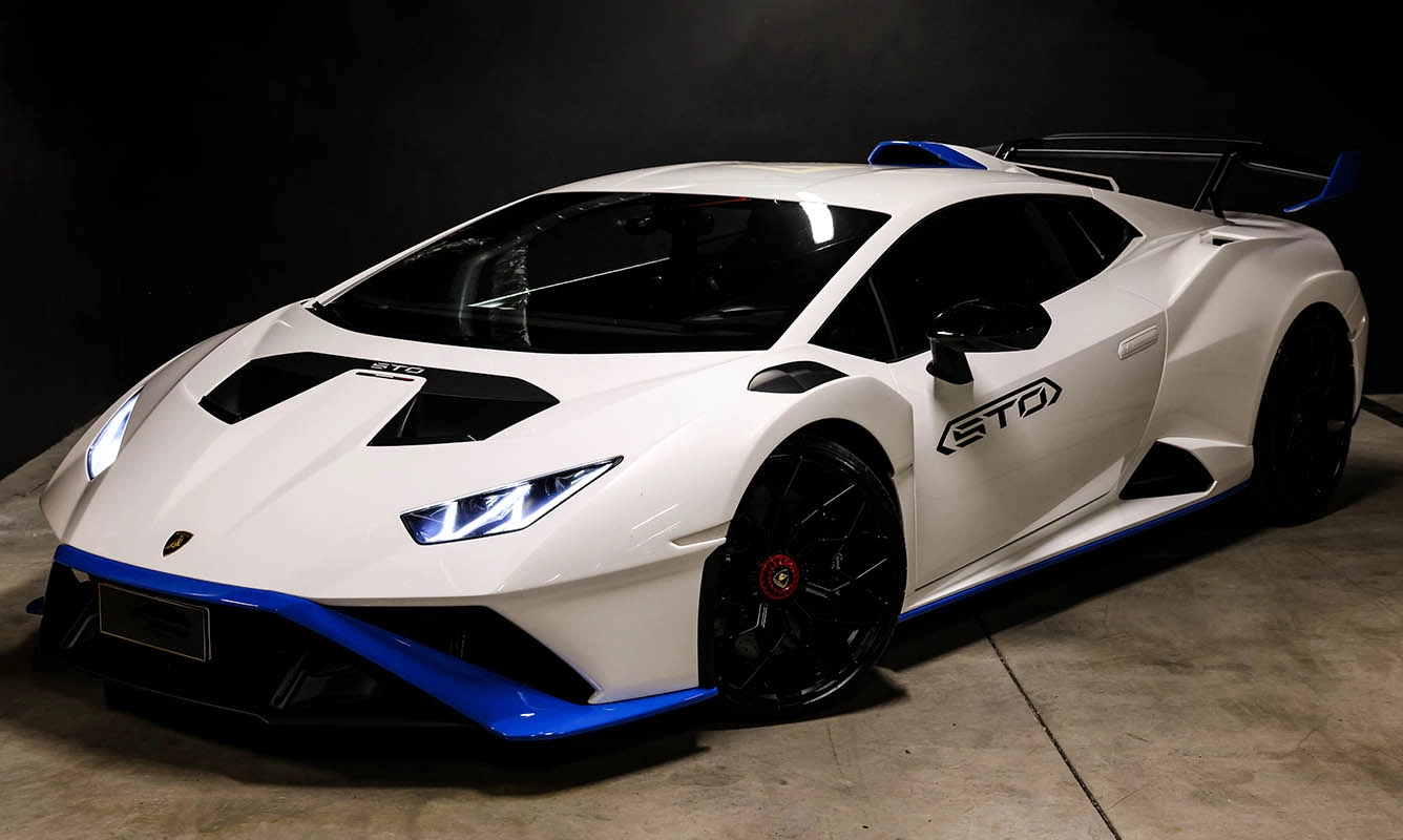 rent Lamborghini Huracan rent Lamborghini Huracan